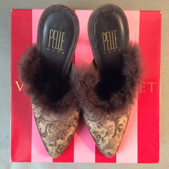 Pelle Moda vintage brocade and feather stiletto mule - Picture 2 of 10